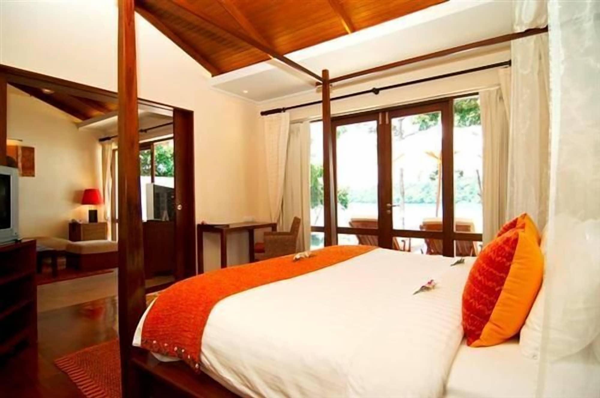 Chandara Resort & Spa, Phuket - Sha Plus Exterior photo