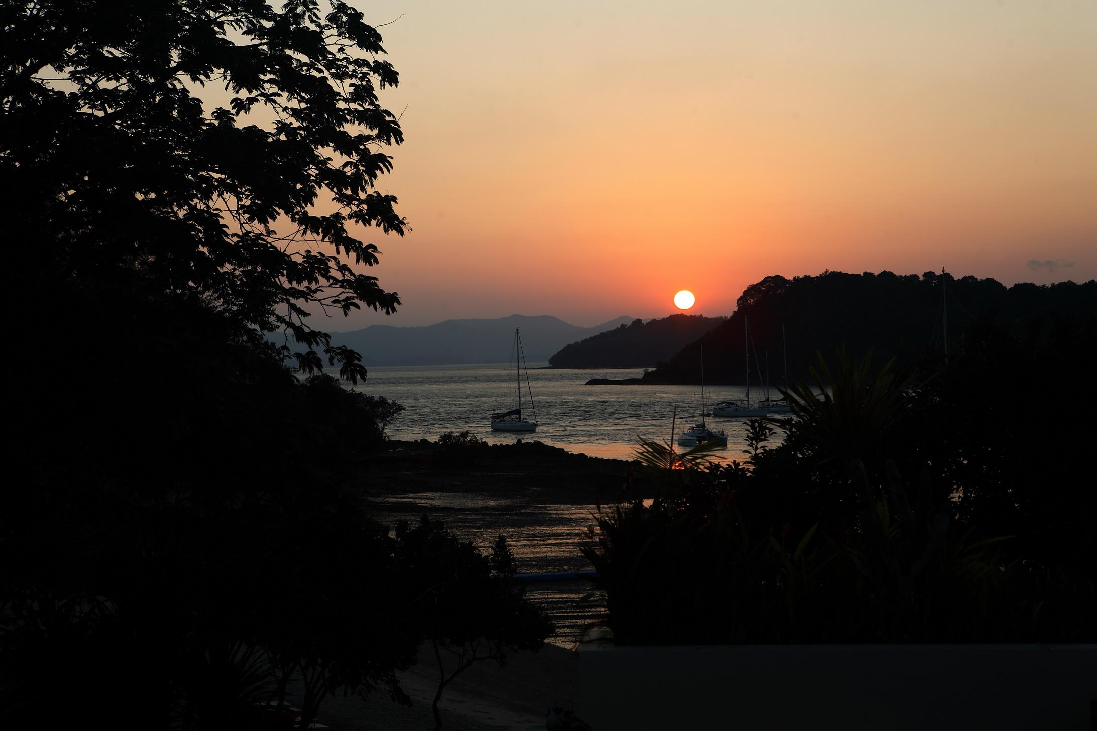 Chandara Resort & Spa, Phuket - Sha Plus Exterior photo
