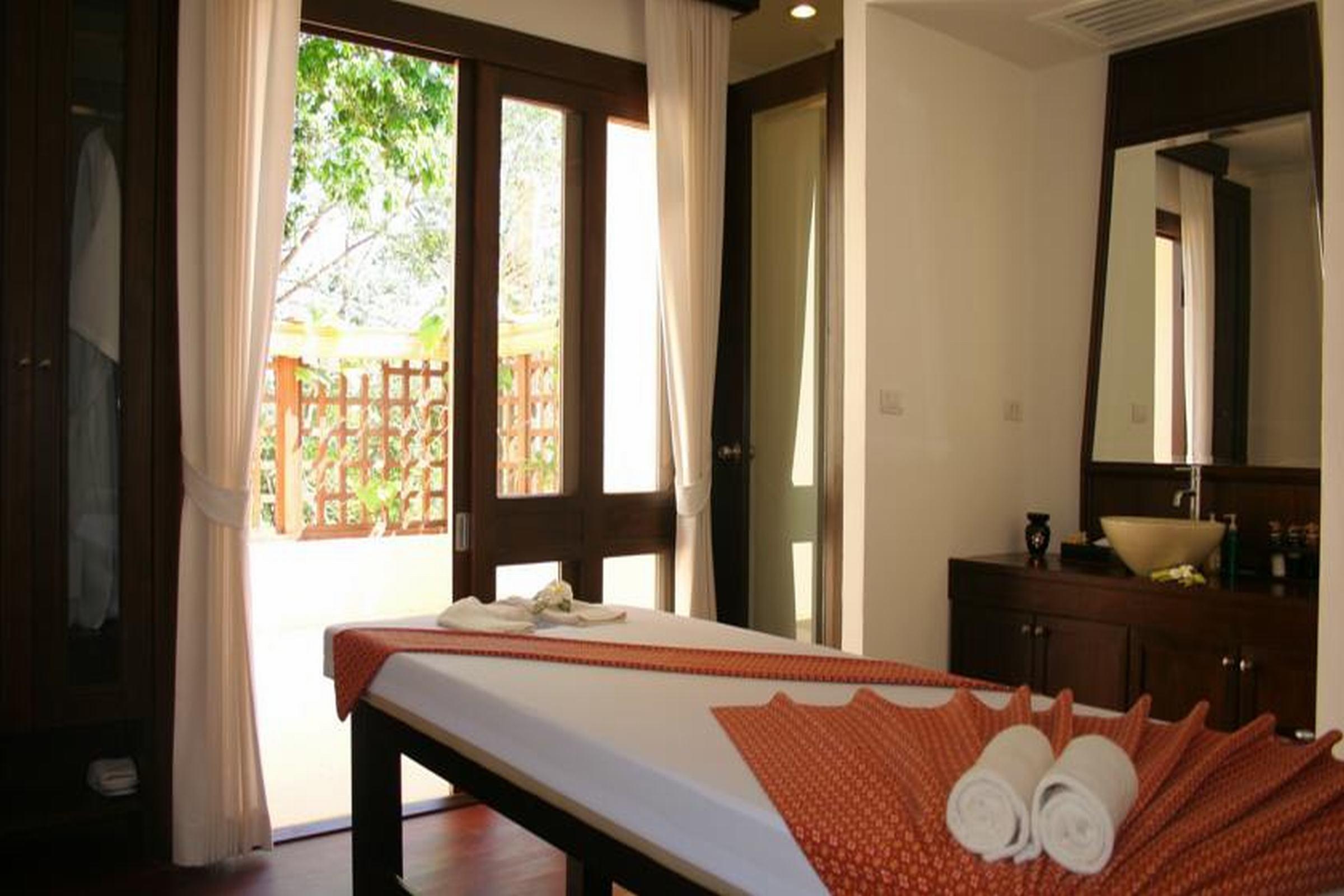 Chandara Resort & Spa, Phuket - Sha Plus Exterior photo