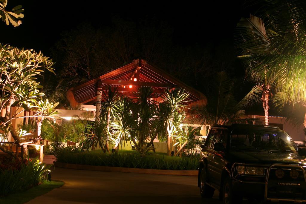 Chandara Resort & Spa, Phuket - Sha Plus Exterior photo