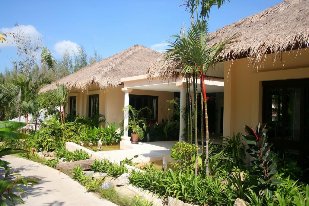 Chandara Resort & Spa, Phuket - Sha Plus Exterior photo